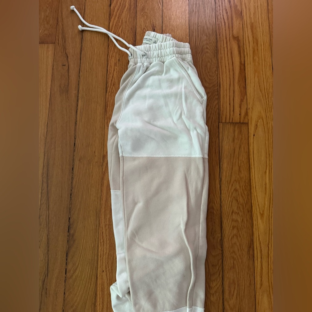 Abercrombie sweat pants